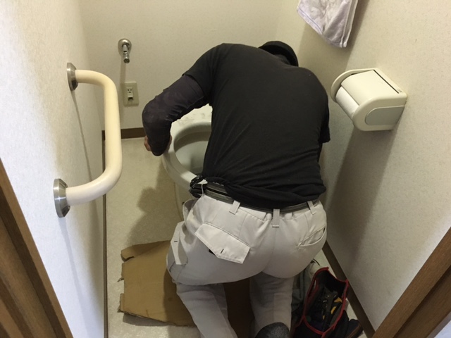 福山市松永町N様邸 トイレ交換工事