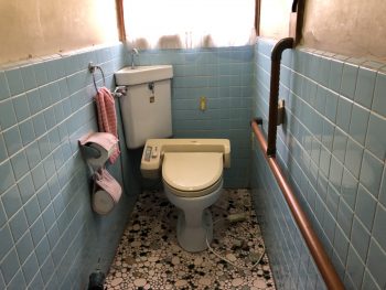 福山市本庄町にてトイレを交換致しました。