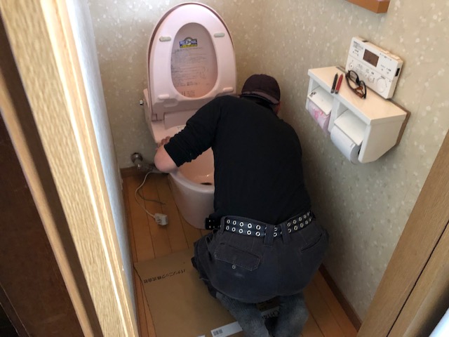 福山市伊勢丘M様邸 トイレ交換工事