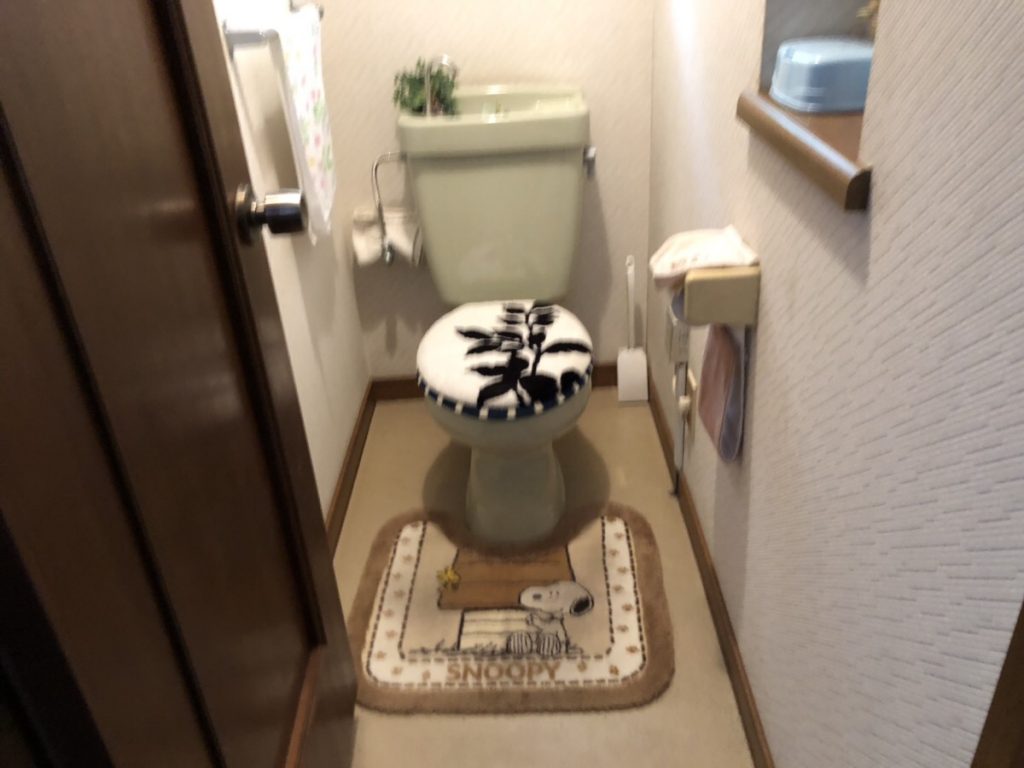 今回はトイレ工事のご紹介です。