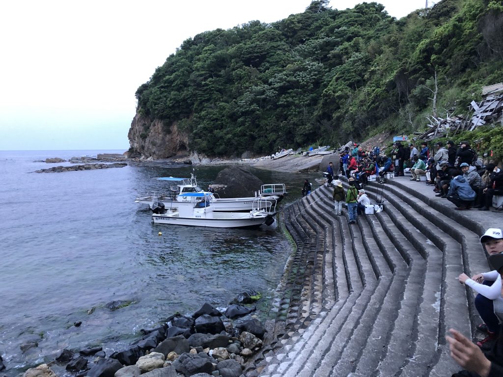 福山市芦田町　全面改修工事スタートです。