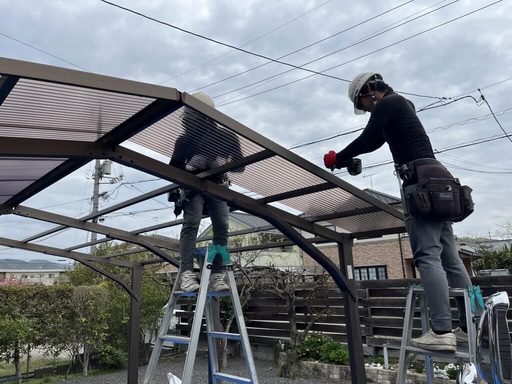 福山市加茂町M様邸　カーポート波板交換工事