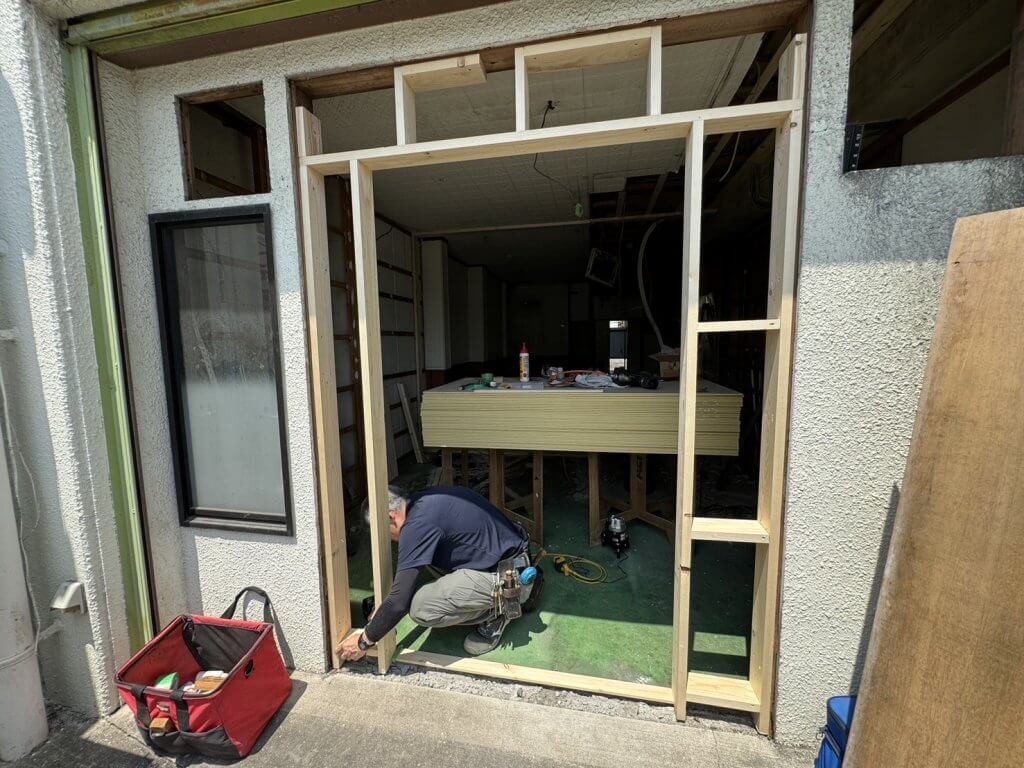尾道市因島店舗改装工事