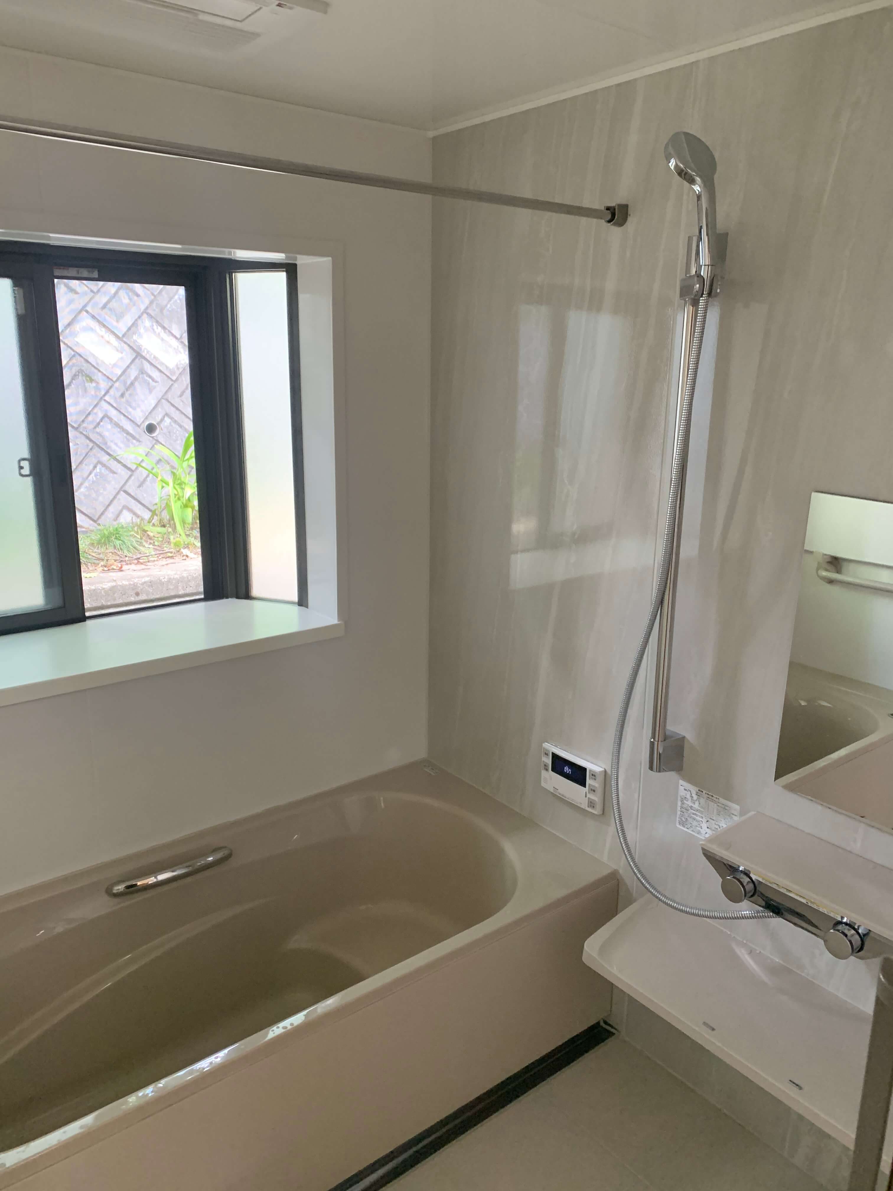 タカラのホーロー浴槽にリフォーム！